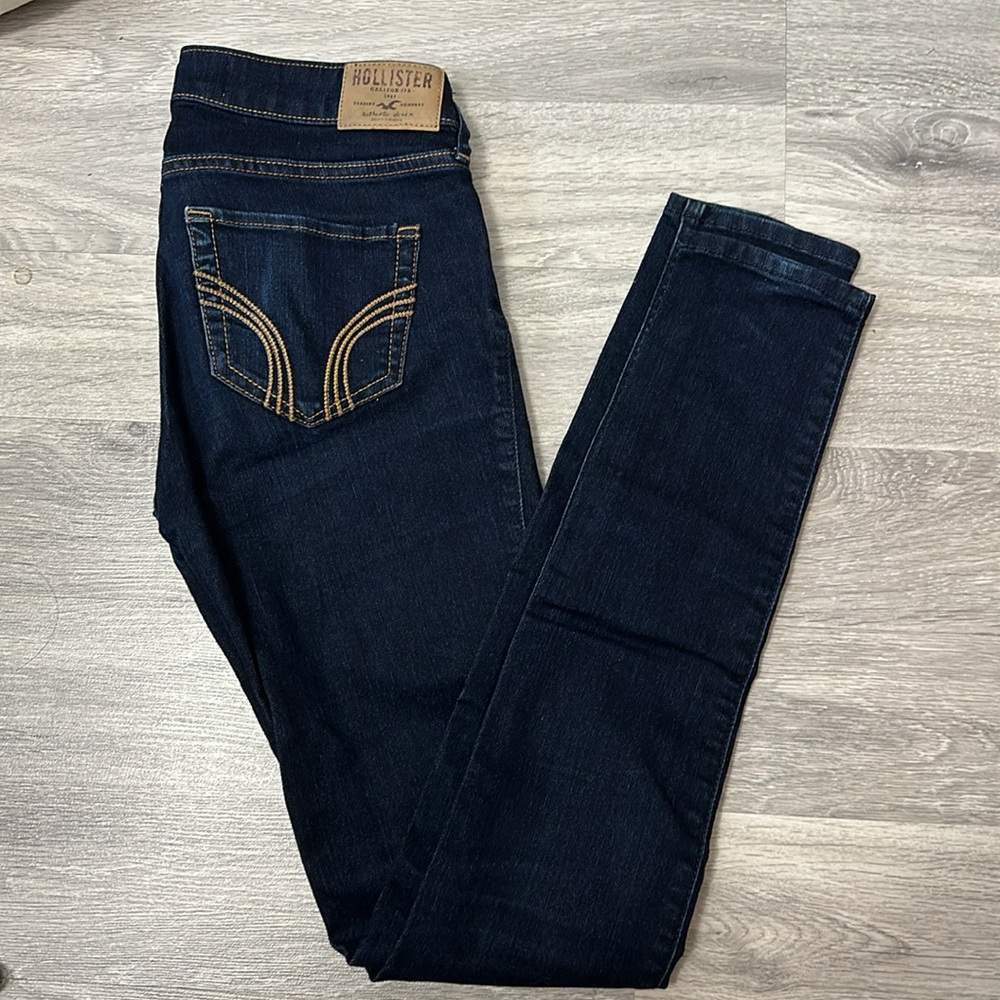 Hollister jeans
